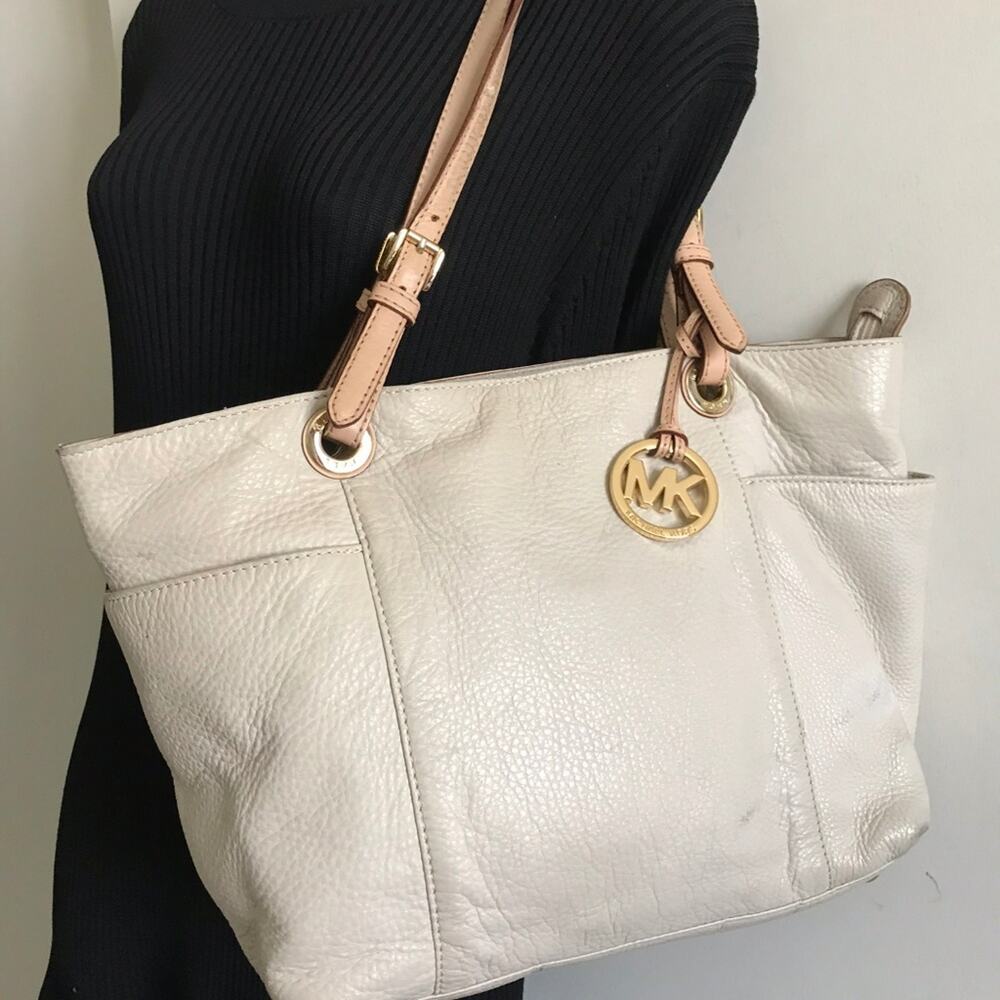 Medium Tote Shoulder Bag - Picture 4 of 8